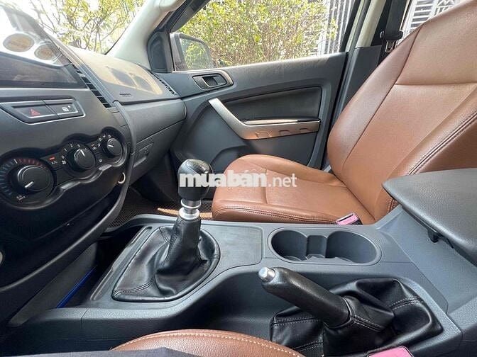 Ford Ranger 2016 Số sàn Máy dầu Vàng cát