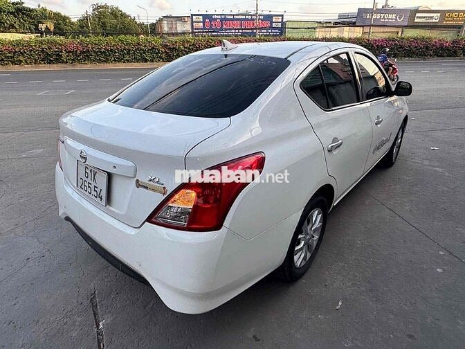 Nissan Sunny 2019 Số sàn Trắng