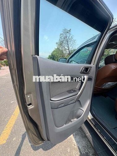Ford Ranger 2016 Số sàn Máy dầu Vàng cát