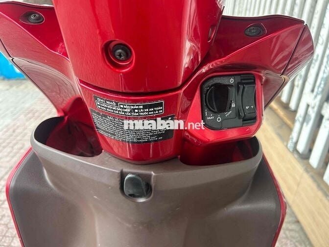 Honda Vision Smartkey zin êm keng đẹp hồ sơ sẳn