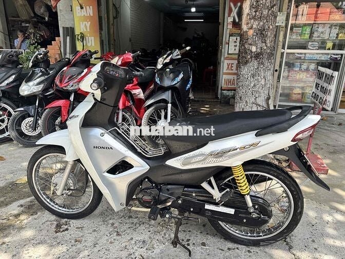 Honda Wave A110 2019 Trắng Số sàn
