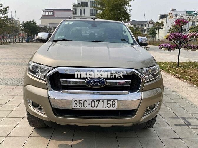 Ford Ranger XLT 2016 Vàng cát 150000 km