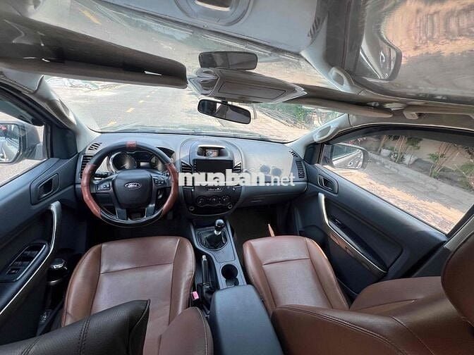 Ford Ranger 2016 Số sàn Máy dầu Vàng cát