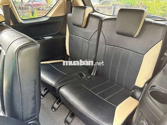 Suzuki XL7 2023 Tự động 7 chỗ Nâu