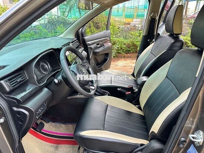 Suzuki XL7 2023 Tự động 7 chỗ Nâu