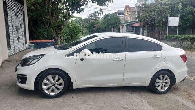 Kia Rio nhập khẩu 2015