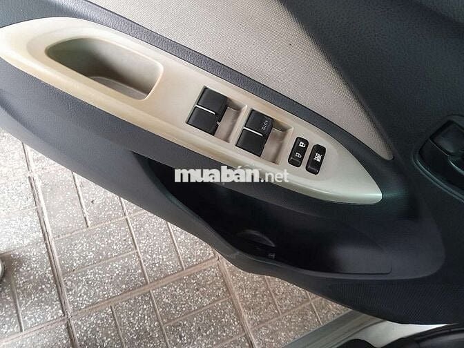 Toyota Vios E 2008 Số sàn Bạc