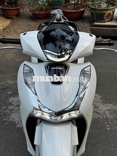 Honda SH 160i ABS cuoi 2023 ( có góp nợ xấu )