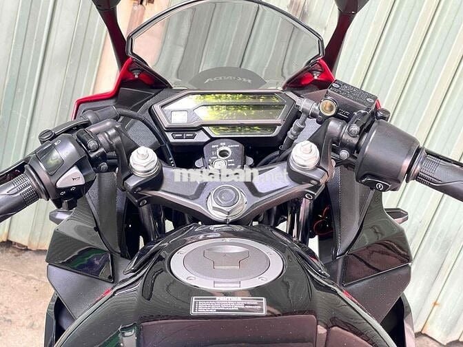 Honda CBR-150R 2019 odo 6100km bao kí giấy