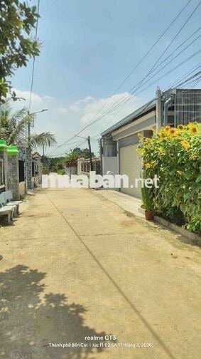 Cần bán gấp căn nhà và đất dien tích 400m2 Duong vao nha 6m