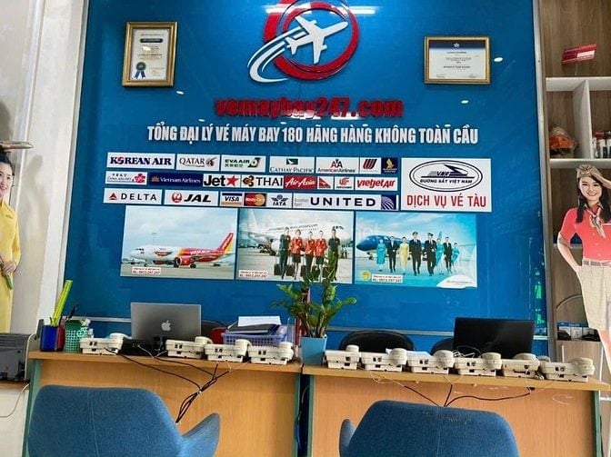 BÁN HOẶC CHO THUÊ NHÀ MẶT TIỀN 87F LÊ VĂN DUYỆT, BÌNH THẠNH, 5 TẦNG