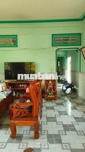 Cần bán gấp căn nhà và đất dien tích 400m2 Duong vao nha 6m