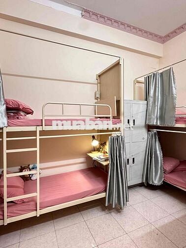 KTX Cao Cấp cách ĐH Y Dược chỉ 400m