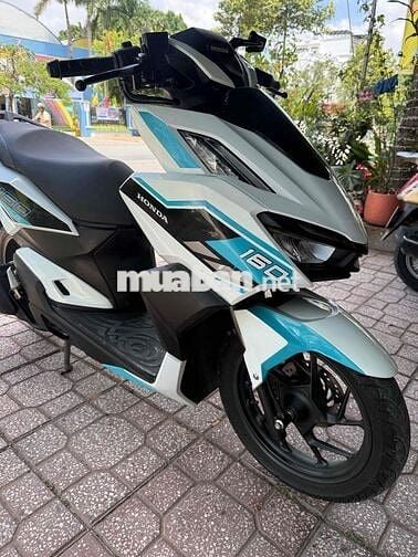 Honda Vario 160cc CBS 2023 Trắng 8600 km Chính chủ