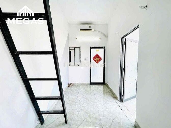 DUPLEX ĐI BỘ QUA VĂN HIẾN - SÁT TÂN BÌNH - GIÁP QUẬN 11