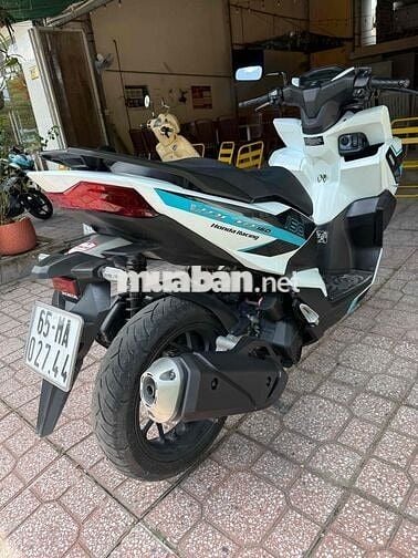 Honda Vario 160cc CBS 2023 Trắng 8600 km Chính chủ