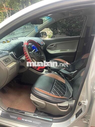 Kia Morning Máy 1.2 Số sàn Bạc 5 chỗ