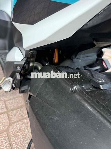 Honda Vario 160cc CBS 2023 Trắng 8600 km Chính chủ