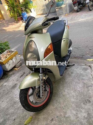 Honda Dylan 150 Xanh lá