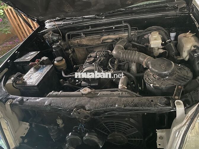 Proton Pronto 2011 Đen 7 chỗ Xăng