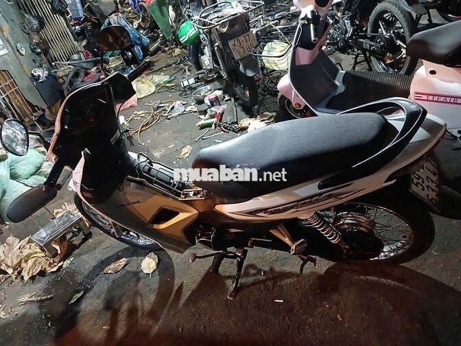 Honda Wave Alpha 2018 Trắng Cơ