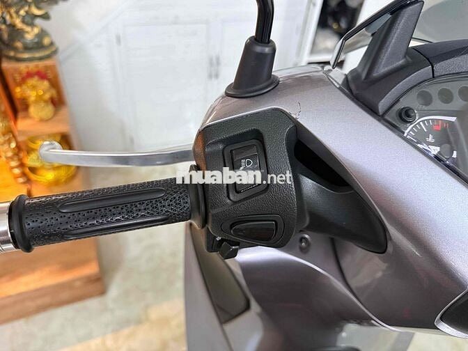 Honda SH150i ABS Xám Bạc 2018