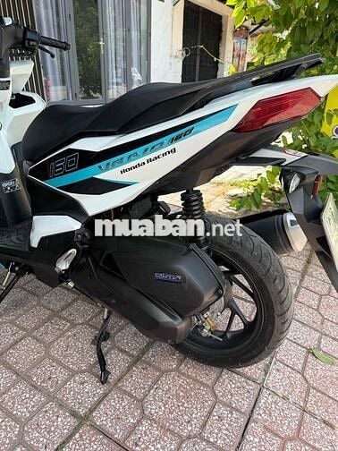 Honda Vario 160cc CBS 2023 Trắng 8600 km Chính chủ