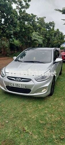 Hyundai Accent sx 2013 Số tự động nhập khấu