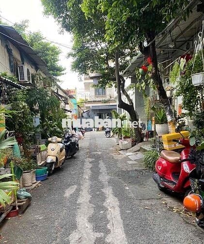 phòng cho thê hẻm oto 242 /1 thống nhất p 10