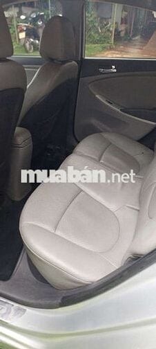 Hyundai Accent sx 2013 Số tự động nhập khấu