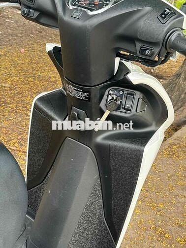 Vision 2026 Trắng 2.000 km xe như mới bao sang tên