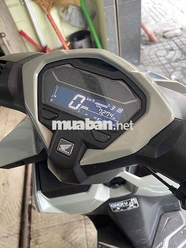 Honda Vario Xám 7274 km,5/2025