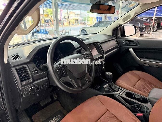 Ford Ranger XLS 2.2L 4x2 AT 2021 Đen