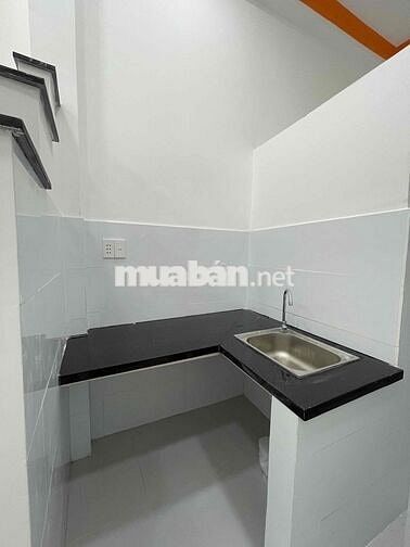Chính chủ cần bán nhà Mới 2,8x9m 1 lầu P15 Q8