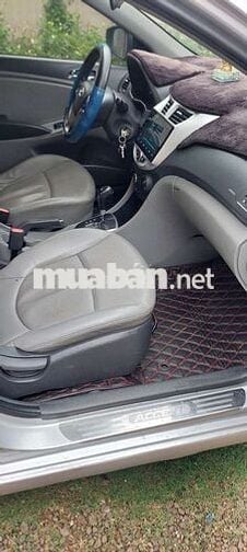 Hyundai Accent sx 2013 Số tự động nhập khấu