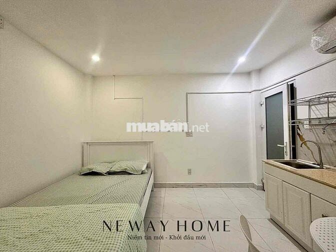 Khai trương nhà mới full nội thất cửa sổ thoáng