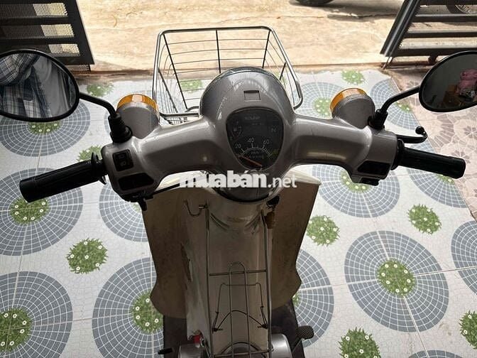 Daelim Cub 50 50cc Bạc