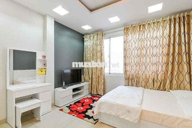 BÁN NHÀ QUẬN 10 CÁCH 5M LÀ MẶT TIỀN - VĨNH VIỄN - NGUYỄN DUY DƯƠNG .