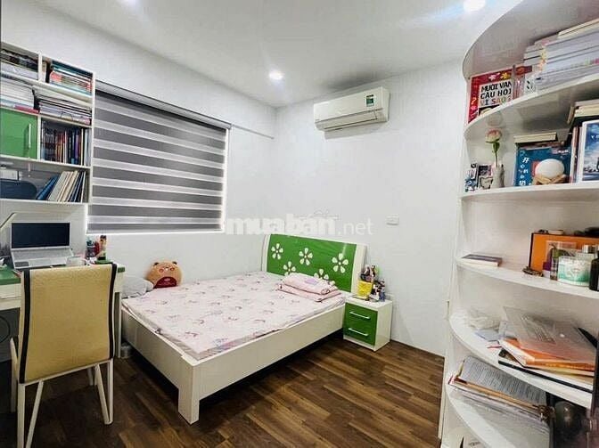 Căn chung cư 283 Khương Trung 87m2, 3PN3P, nhà mới, view đẹp ở ngay.