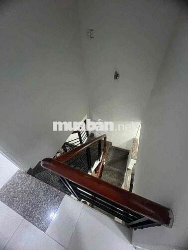 cho thuê nhà 1/ bùi quang là p12 (3,5x9) 1 lầu , 2pn , 2wc