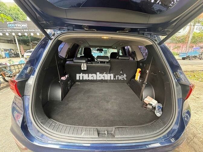 Hyundai Santa Fe 2019 Htrac 2.2D Xanh