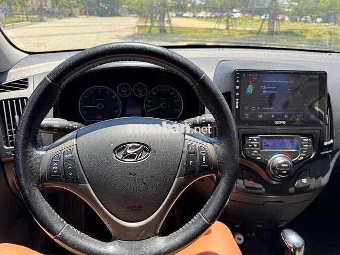 Hyundai i30 2009 Bạc Tự động