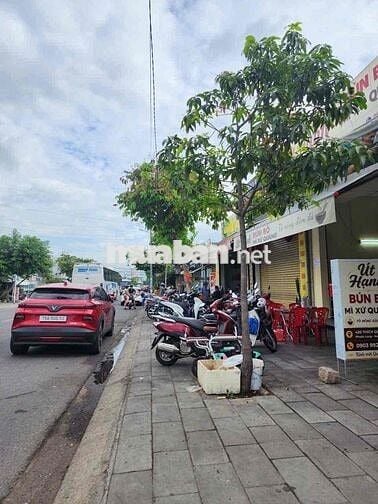 Cần sang mặt bằng kinh doanh khách đông