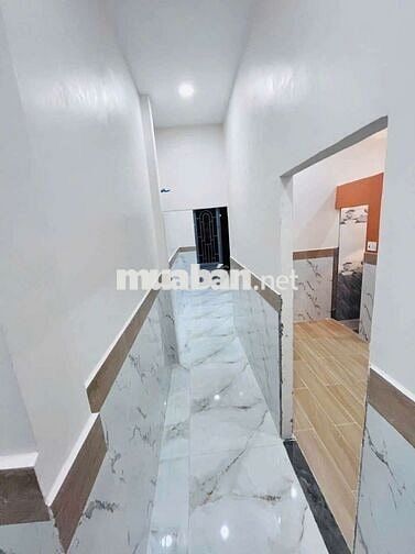 Bán nhà cấp 4 lô góc, Lưu Hữu Phước,100m2 sử dụng, xe hơi tới cửa, shr