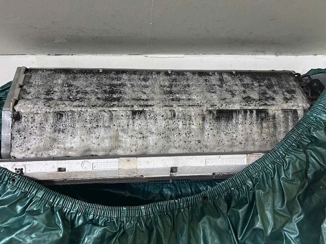 Dịch vụ vệ sinh máy lạnh Thế Hiệp 
