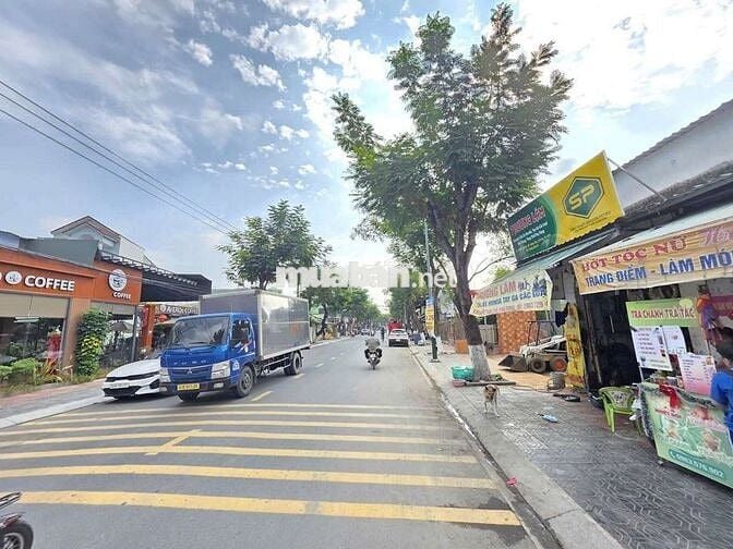 Đất gần trường học 1,2 đường Nguyễn Du phường Dĩ An Tp Dĩ An