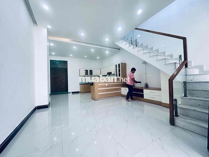 NHÀ HIỆP THÀNH GẦN VÒNG XOAY HIỆP THÀNH 3