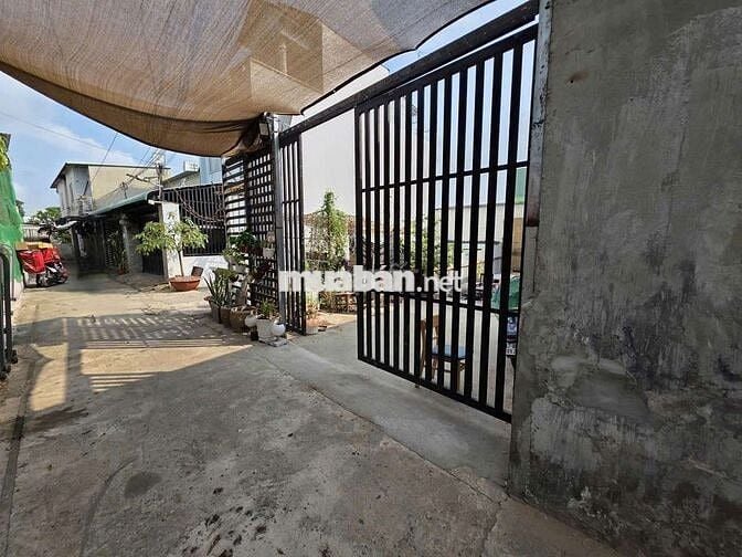 Đất gần trường học 1,2 đường Nguyễn Du phường Dĩ An Tp Dĩ An