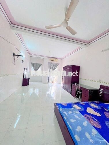 Nhà 1 trệt 2 lầu KDC Long Thịnh – Full nội thất