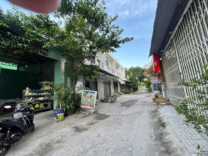 Sang quán cơm công trình tại Võ Văn Kiệt BÌnh Tân